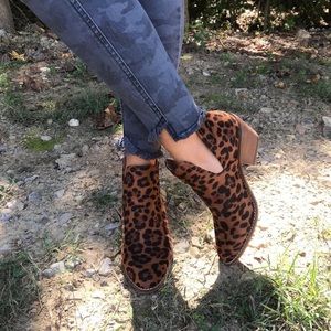 Sunny Boots in Leopard